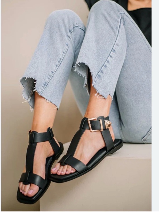 Shoes - Black Leather T-Strap Ankle Buckle Sandals - Women